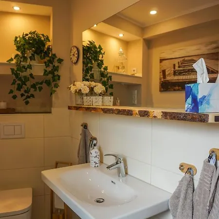 Apartament Kirchblick, Fuer Familien, Freunde, Keine Monteure